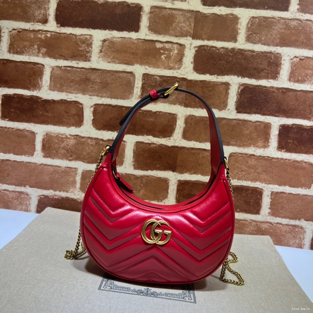 First bag ru bag half-moon-shaped GUCCI mini GG Marmont 0808